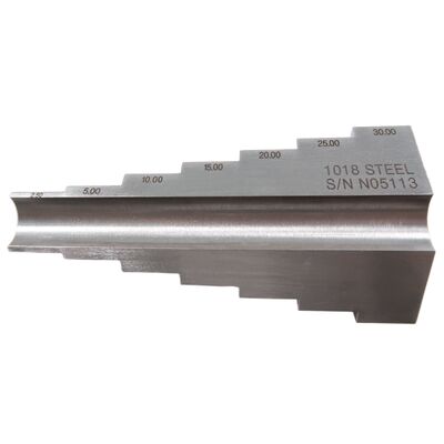 بلوک کالیبراسیون لوله 7 مرحله ای فولاد 1018 با ضخامت 2.5-5-10-15-20-25-30mm برای آزمایش فوق صوتی